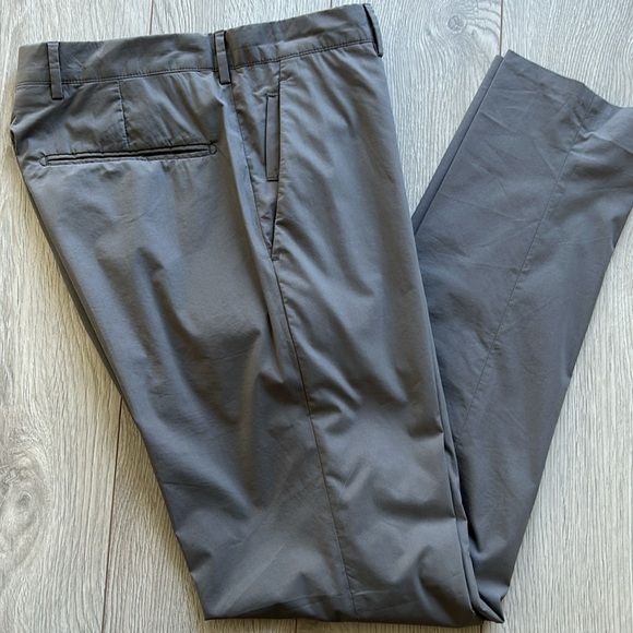 Prada casual light pants in gray - Picture 9 of 10